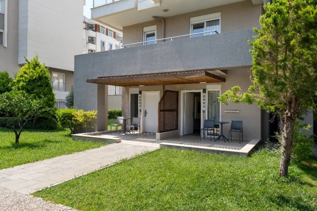 rooms-superior-garden-room