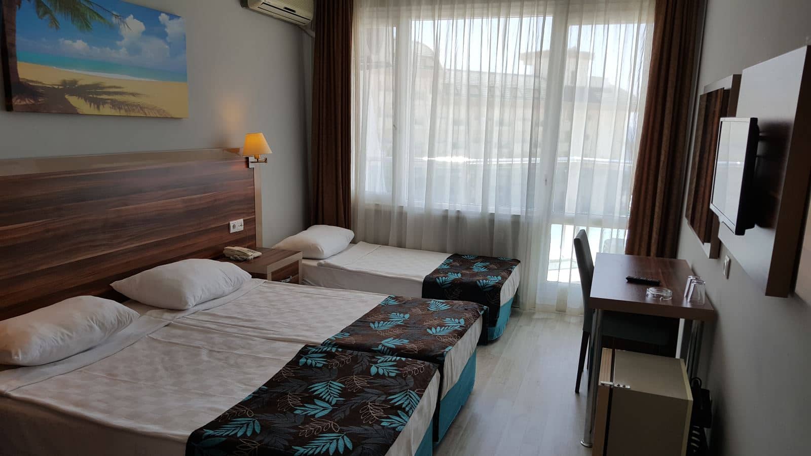 rooms-quatro-room