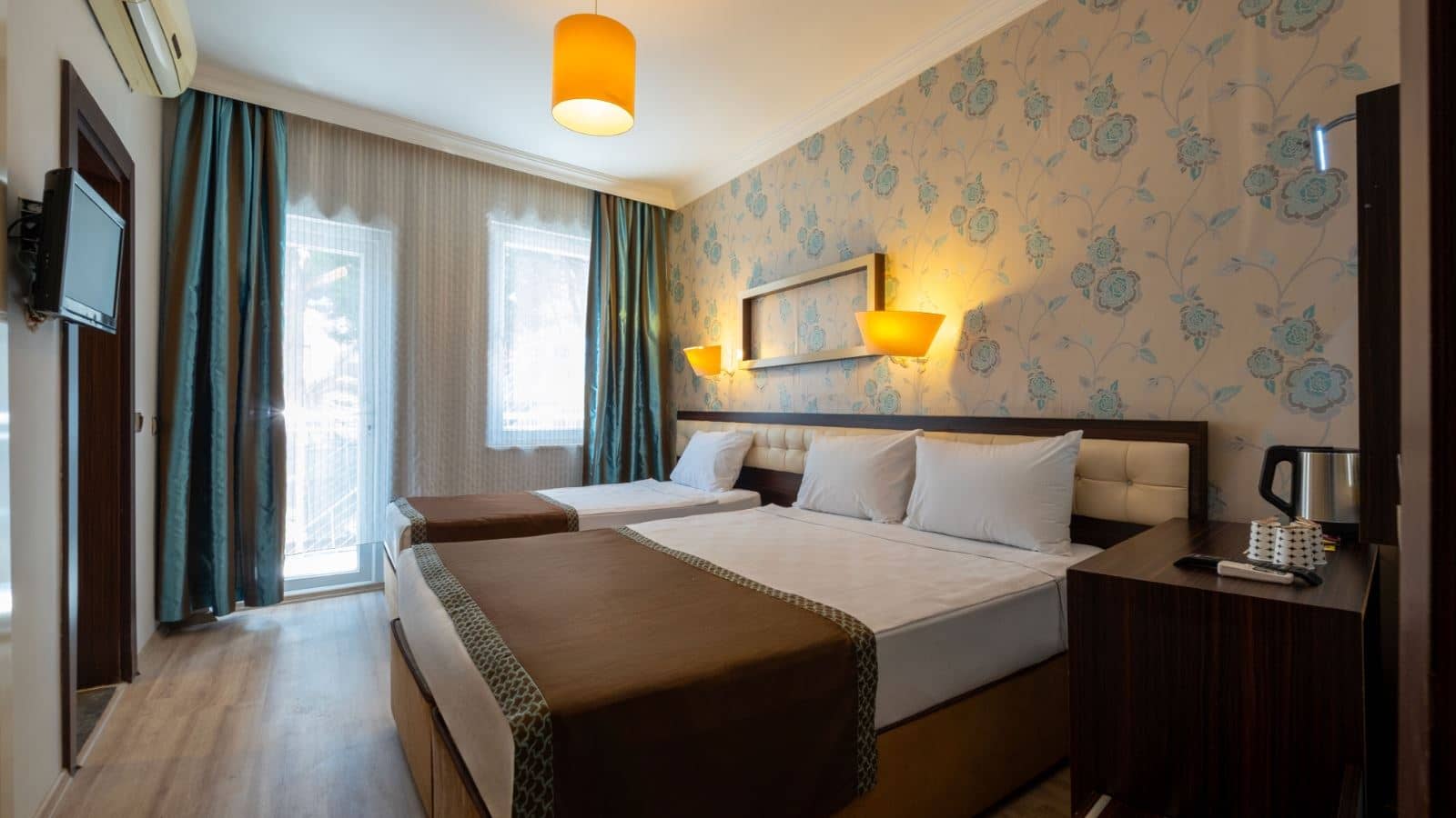rooms-standard-room