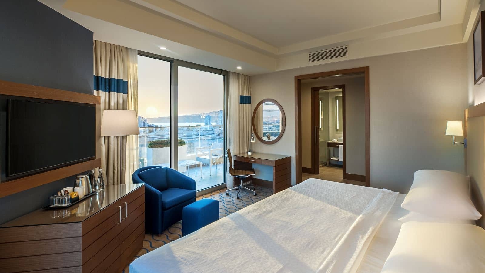 rooms-corner-deniz-manzarali-oda