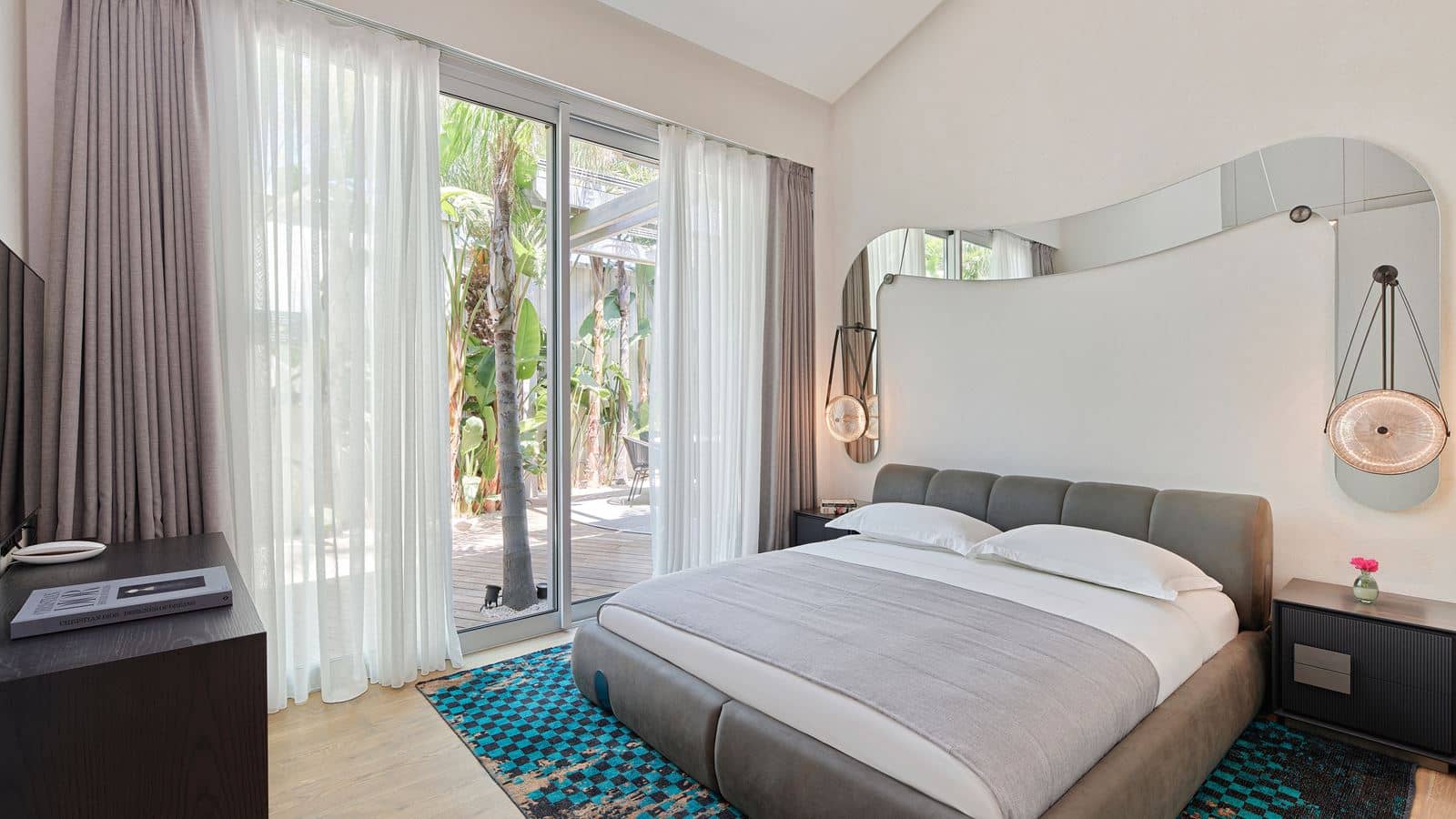 rooms-the-beach-villa
