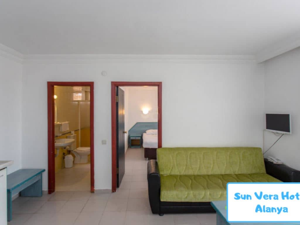 rooms-family-room