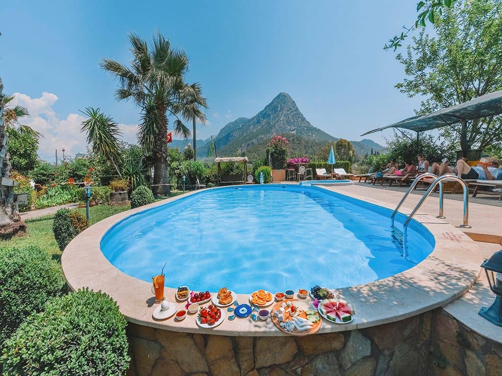 pools-outdoor-pool