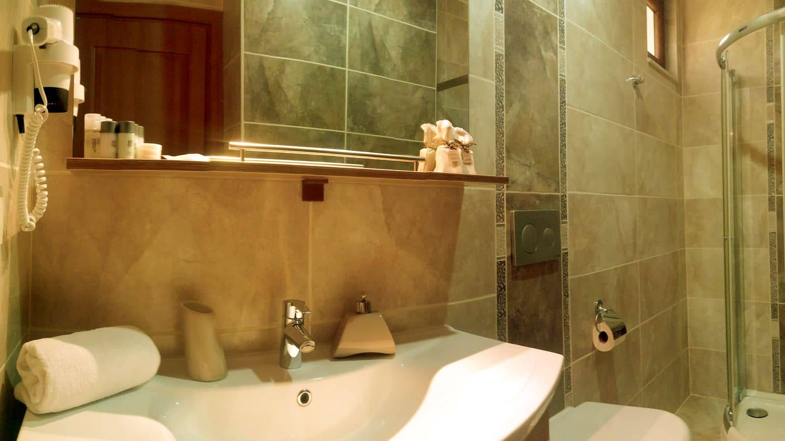 rooms-family-suite