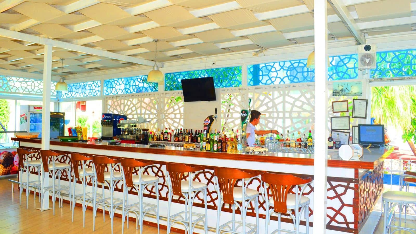 bars-pool-bar