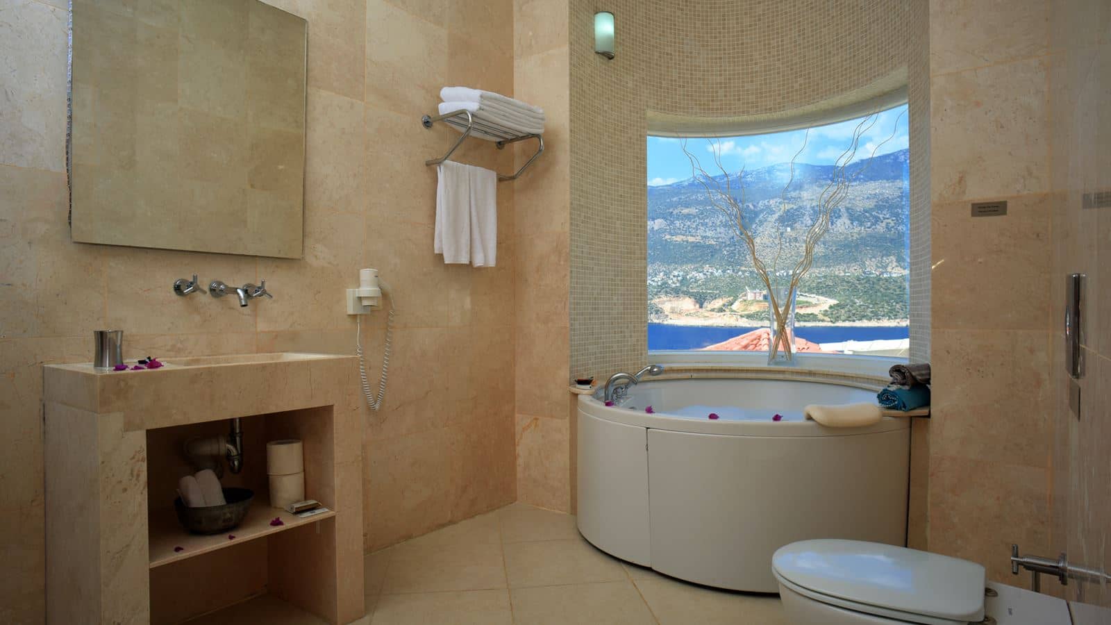 rooms-waterfront-pool-villa