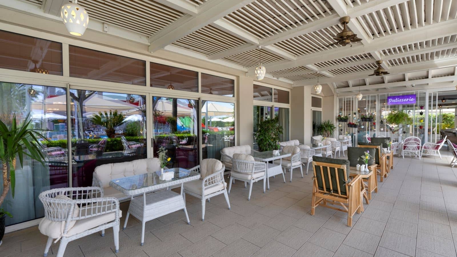 restaurants-cafe