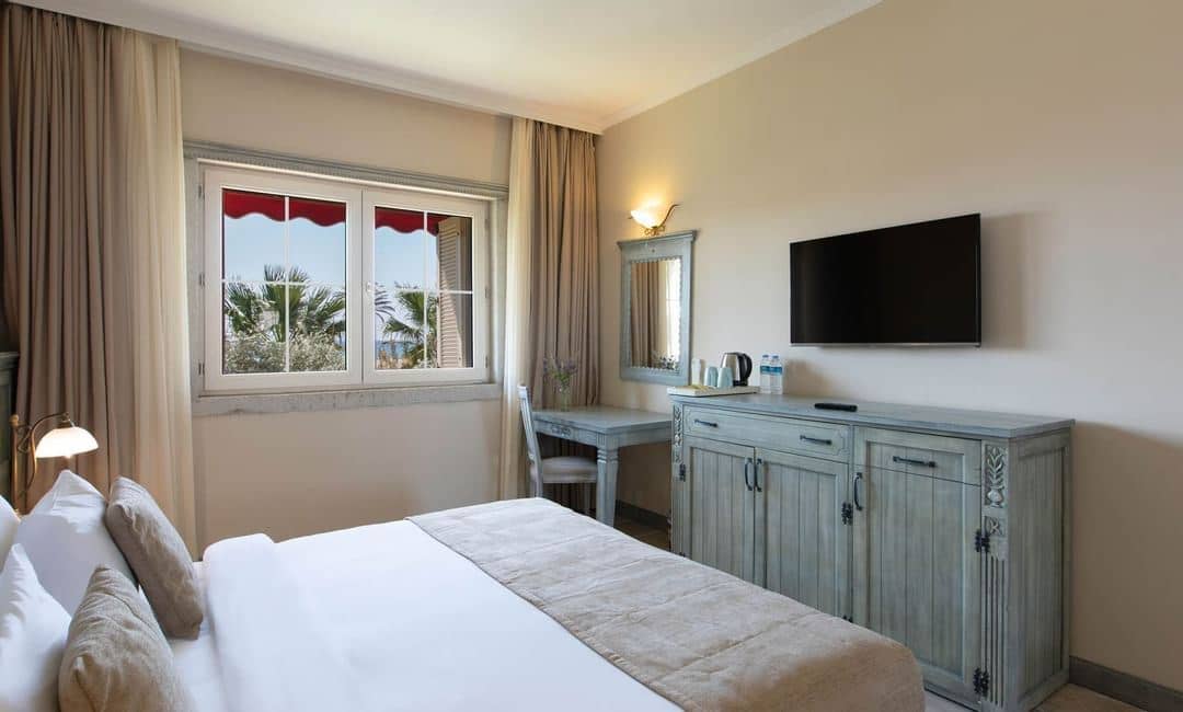 rooms-deluxe-double-room-without-balcony