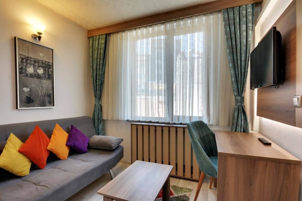 rooms-suit-oda