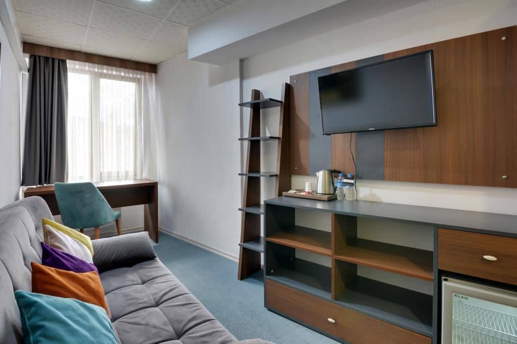rooms-suit-oda