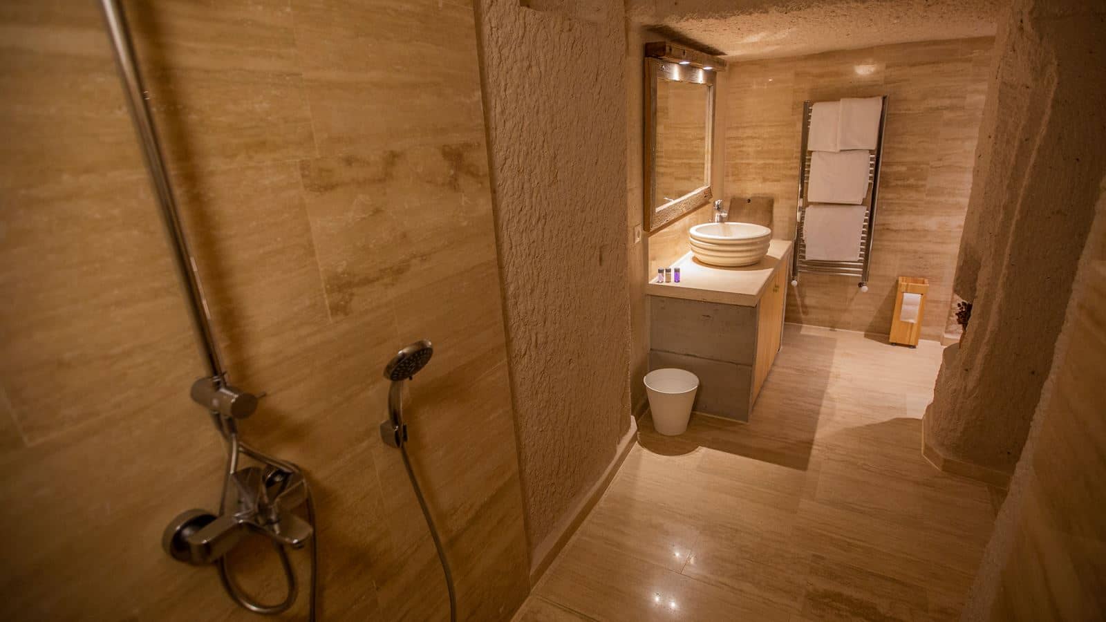 rooms-special-deluxe-room