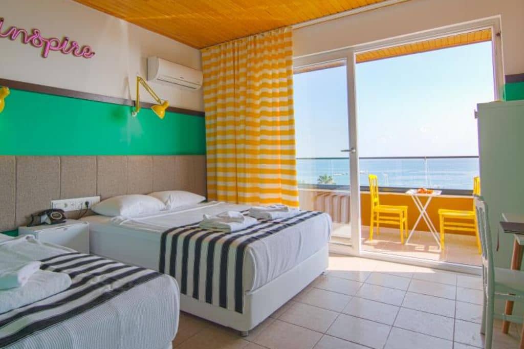rooms-suite-room