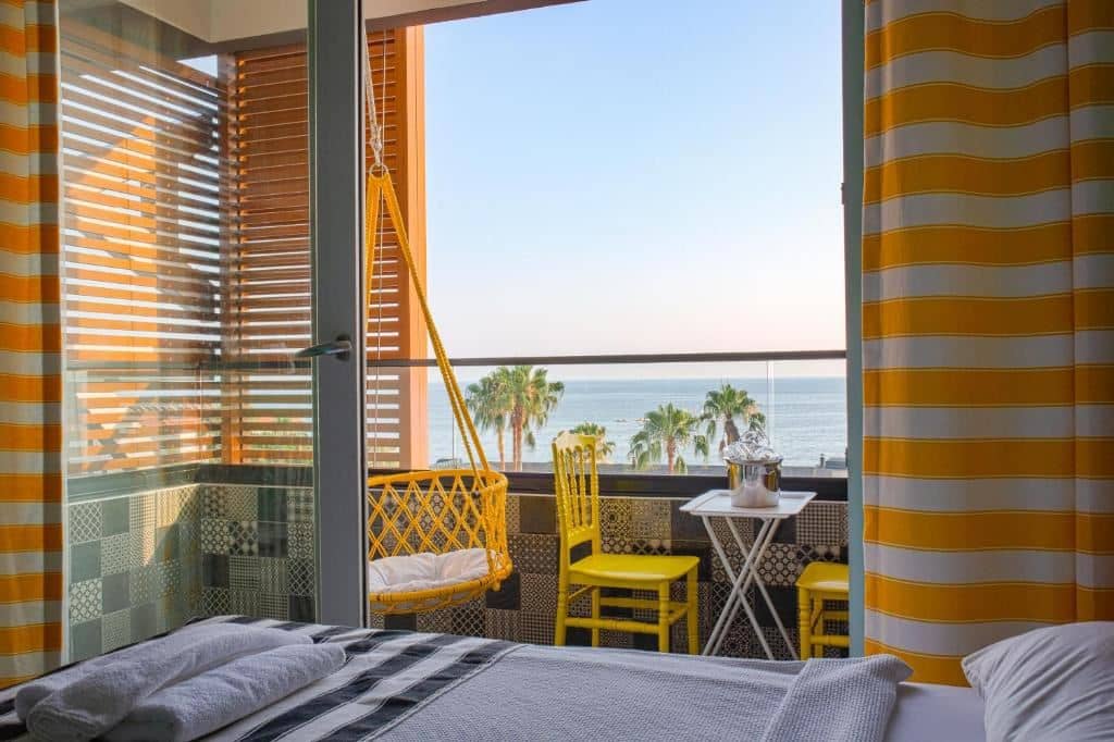 rooms-suite-room