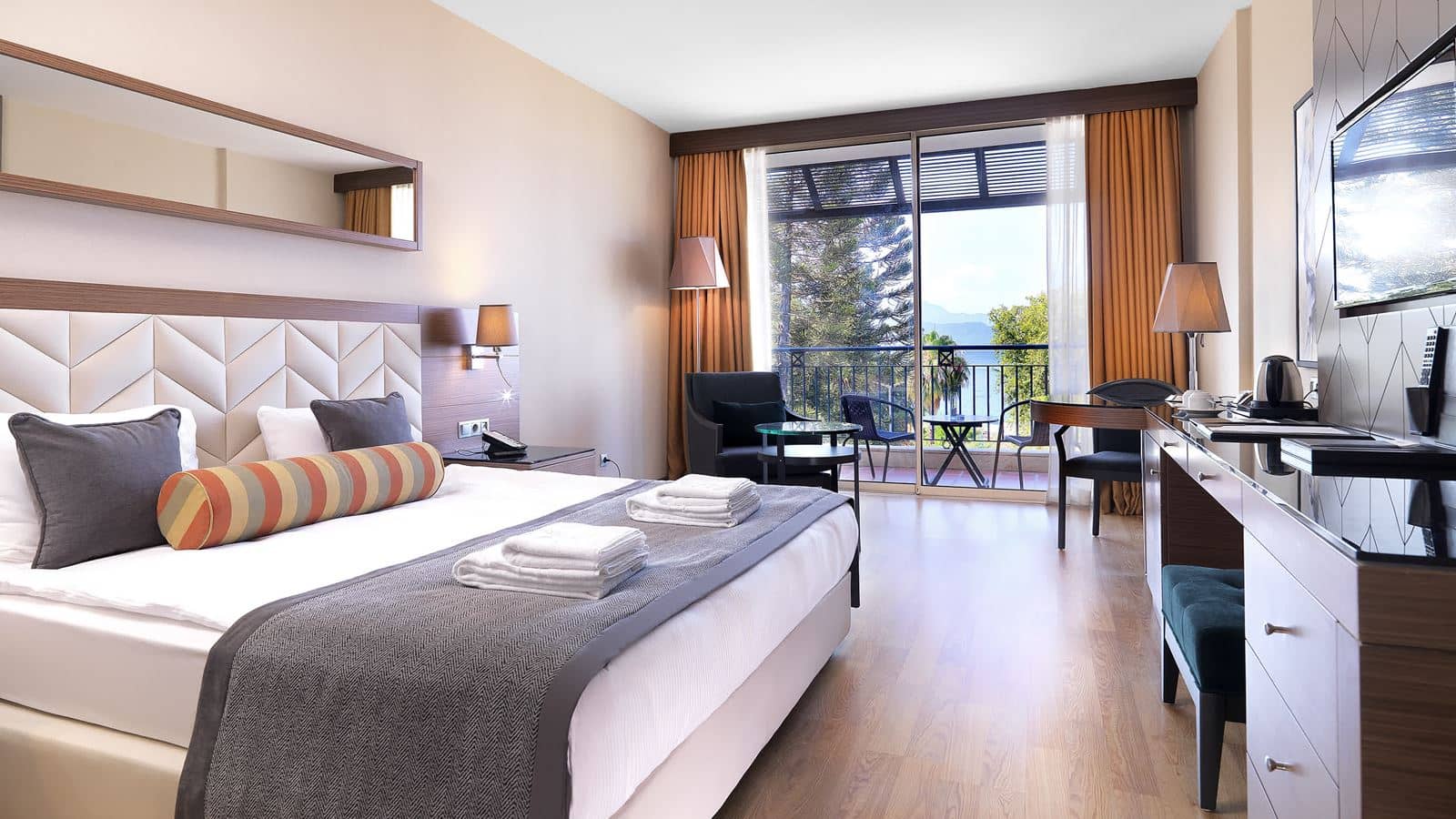 rooms-superior-room-sea-view