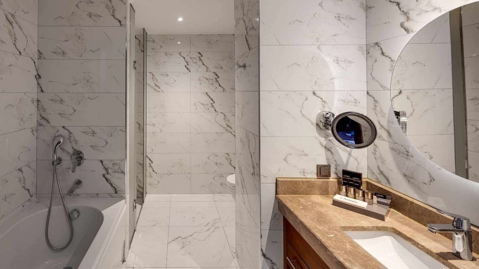 rooms-junior-suite