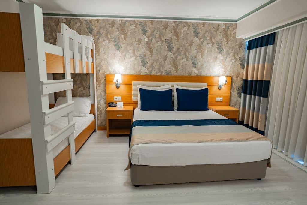 rooms-bunkbed-family-room