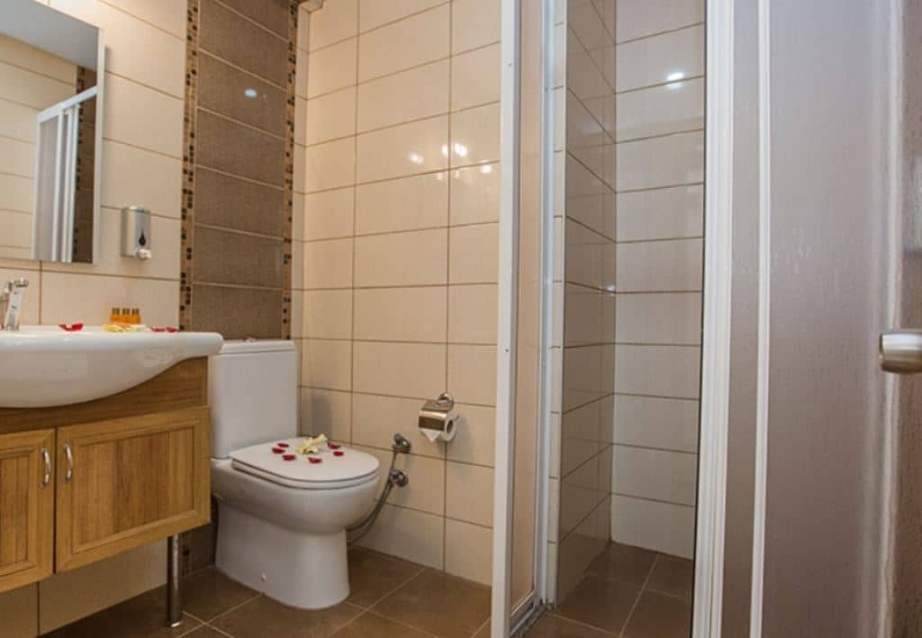 rooms-standard-room
