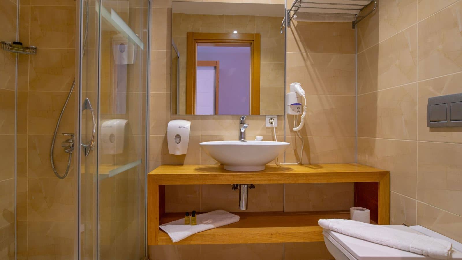 rooms-standart-room