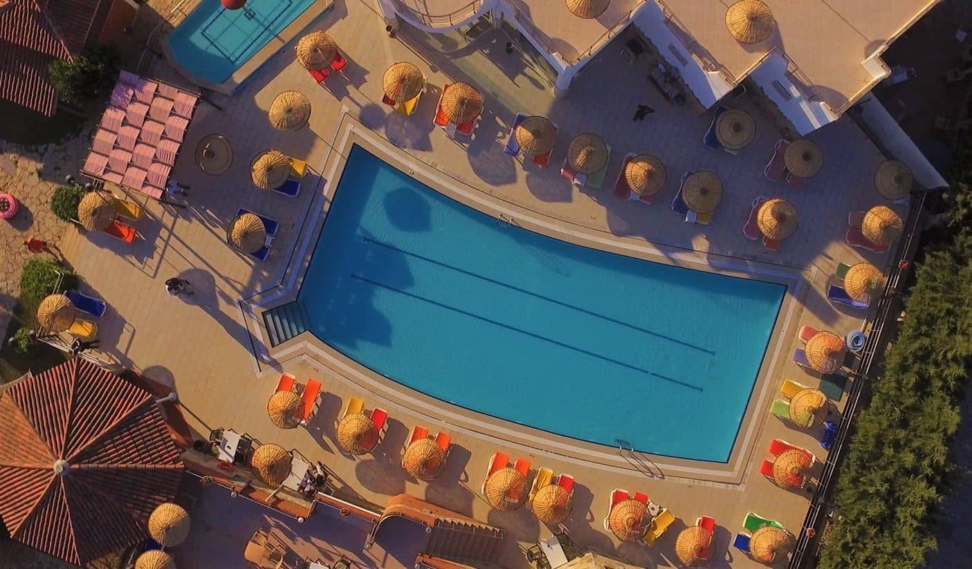 pools-outdoor-pool