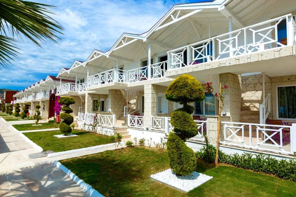 rooms-family-room
