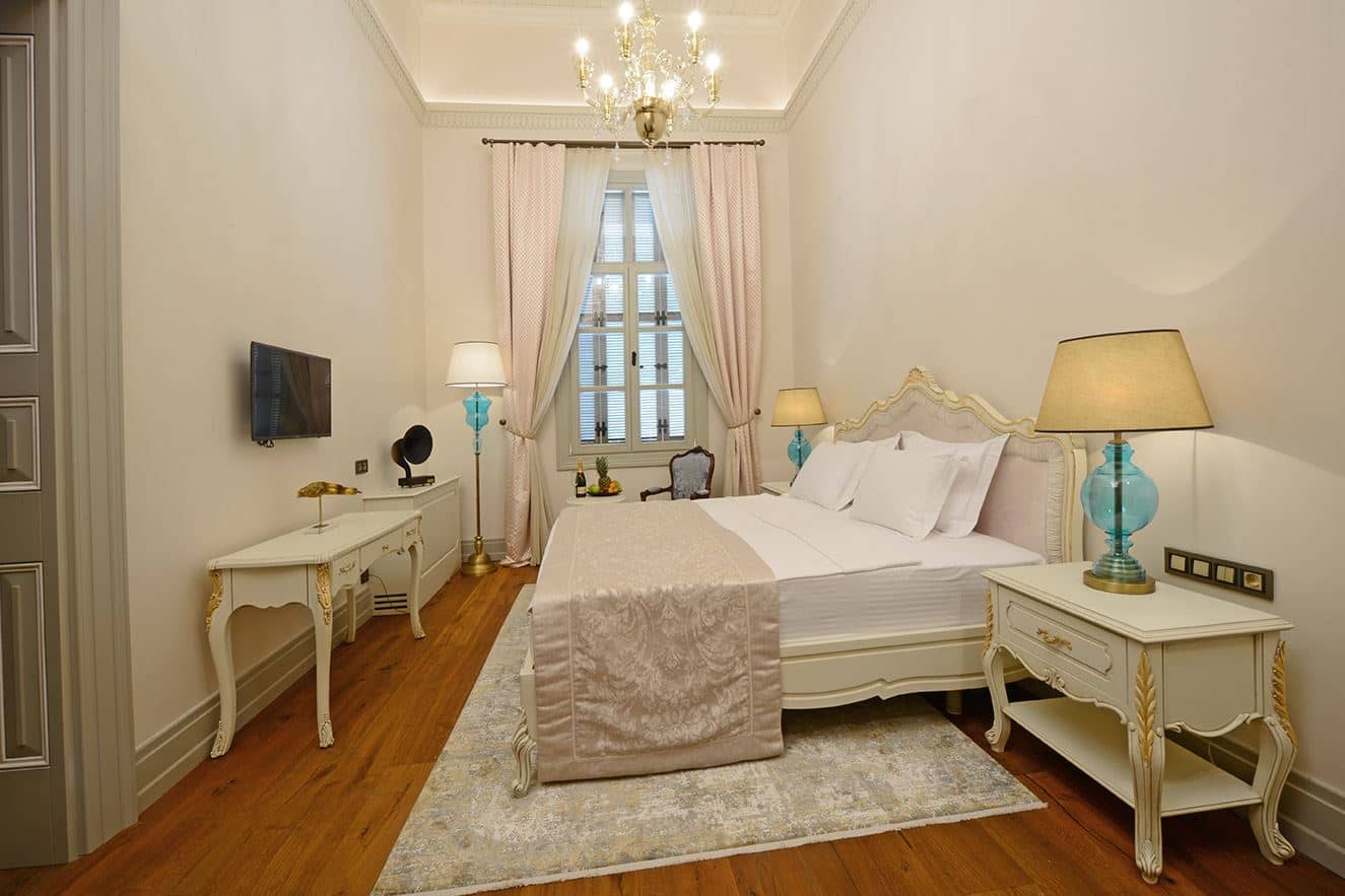 rooms-sarnic-deluxe-oda