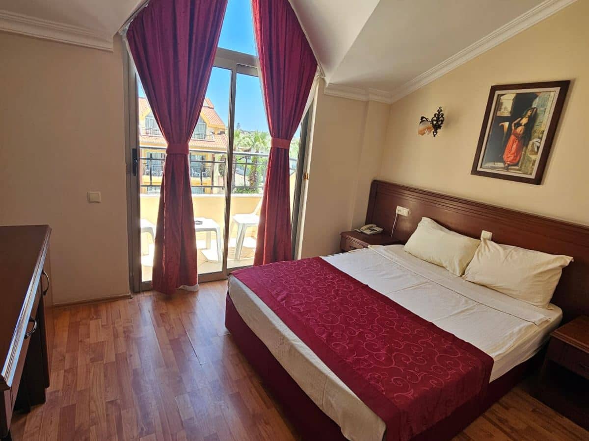 rooms-standard-room