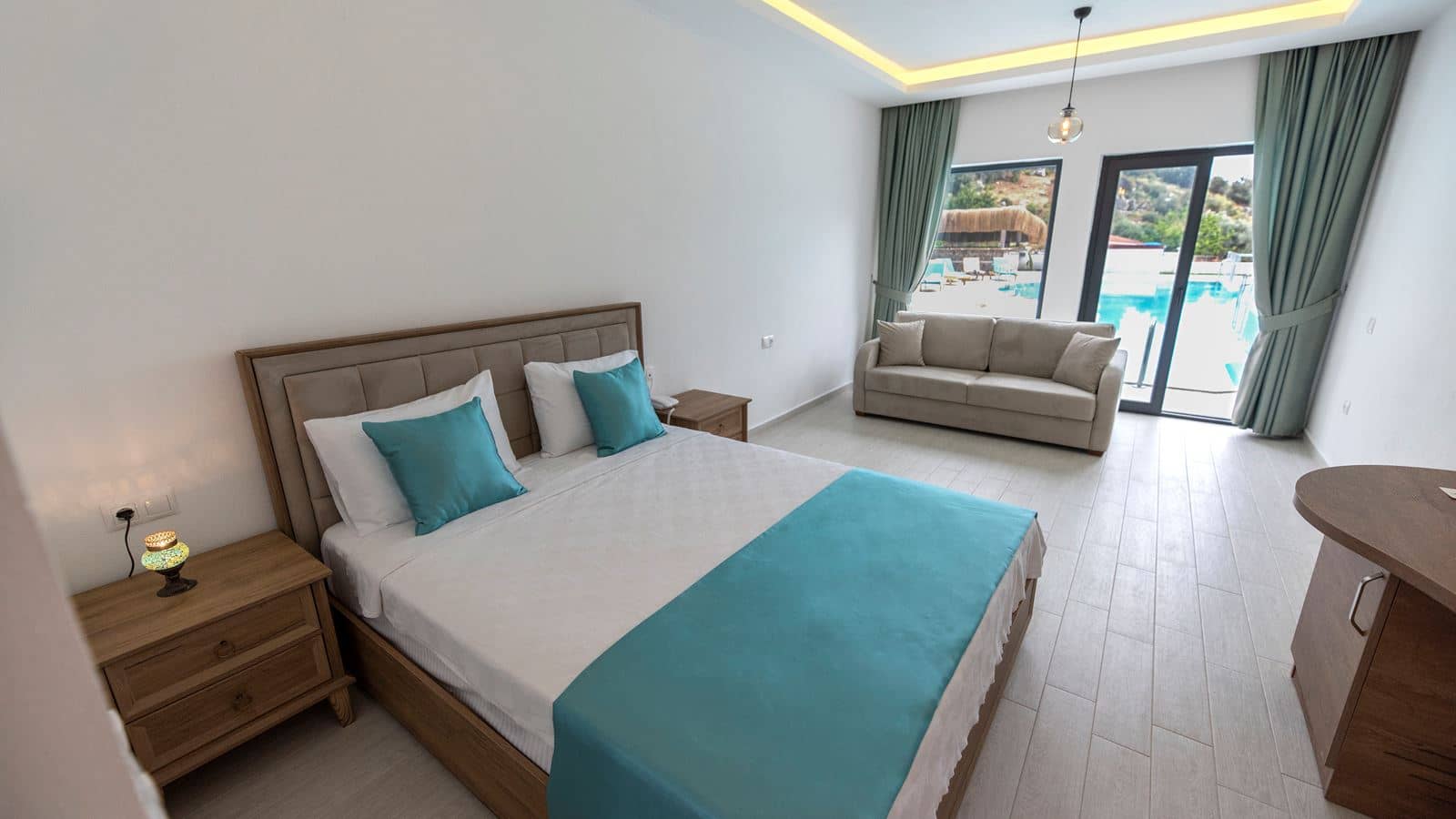 rooms-standard-room