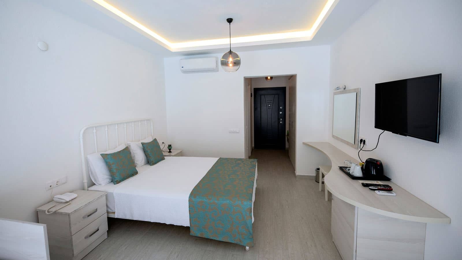 rooms-standard-room