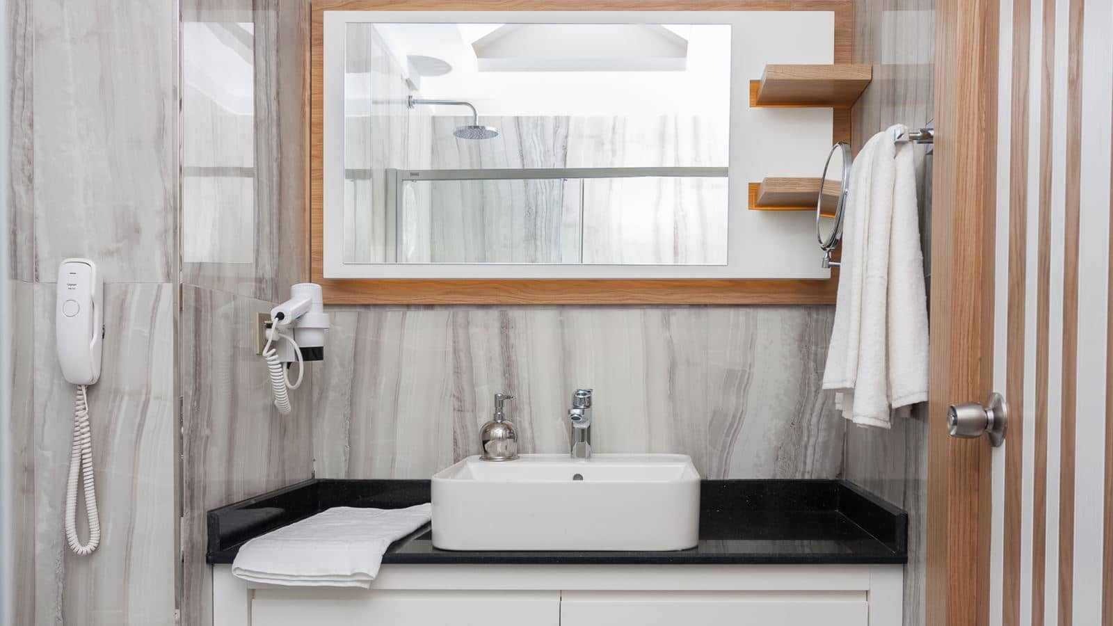 rooms-standart-room