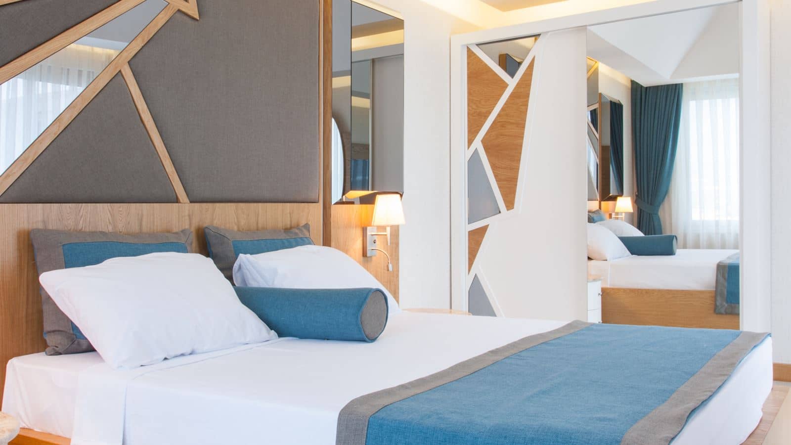 rooms-family-room