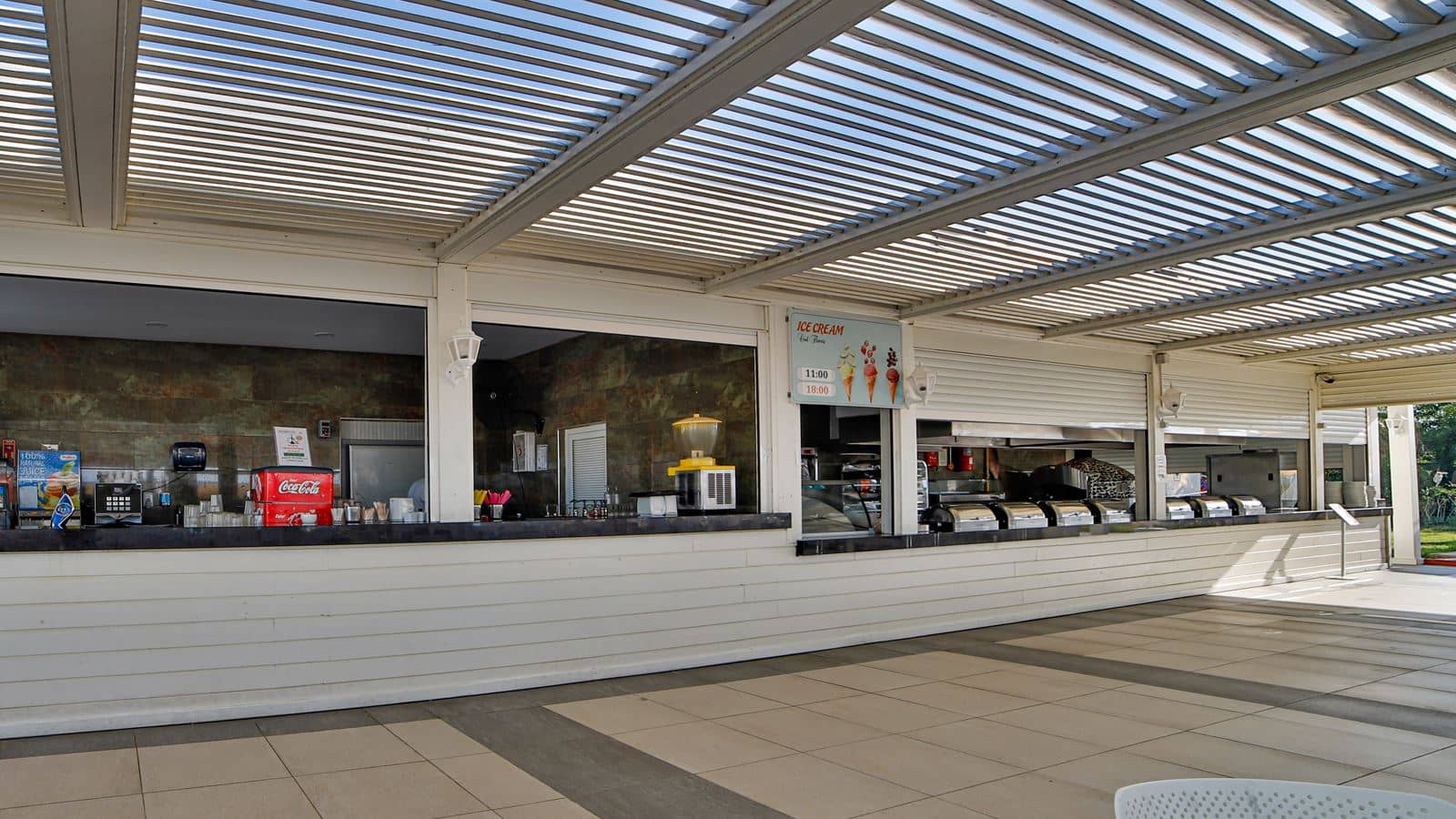 bars-marine-beach-bar