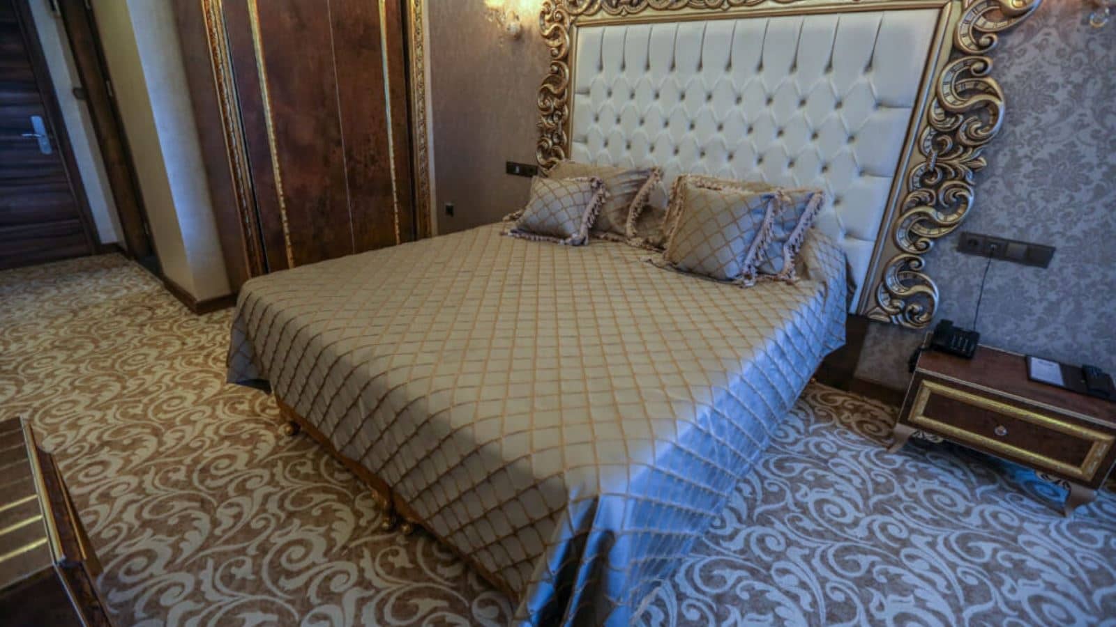 rooms-standard-room