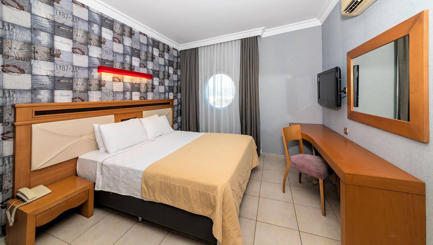 rooms-economy-room