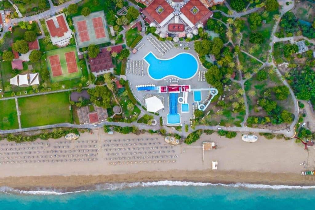 pools-outdoor-pool