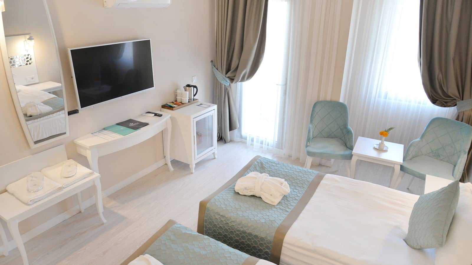 rooms-standard-room