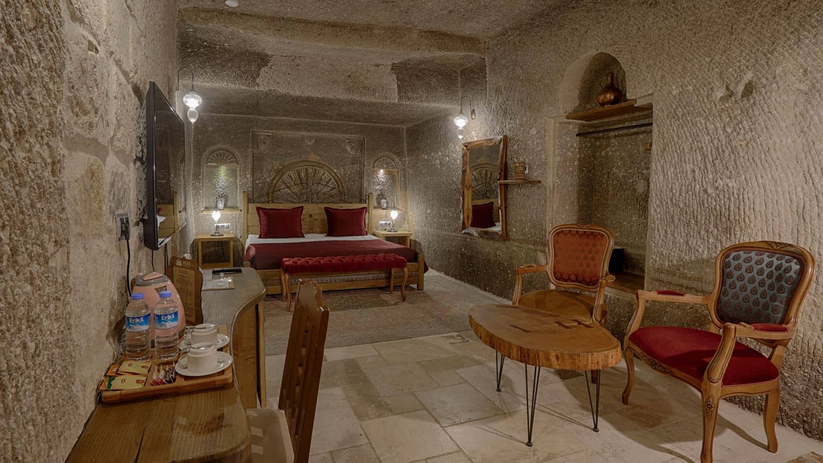 rooms-deluxe-room