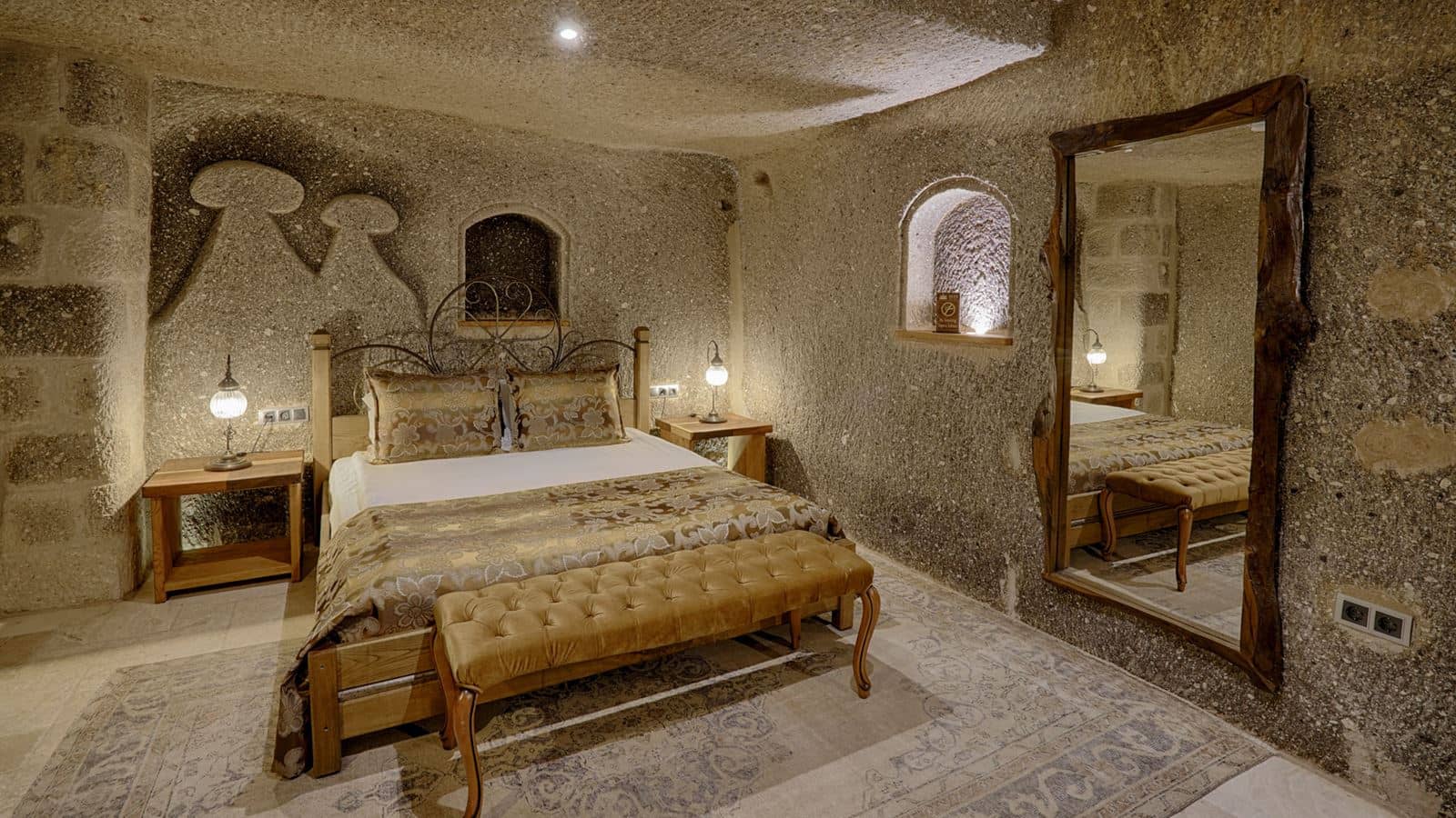 rooms-deluxe-room