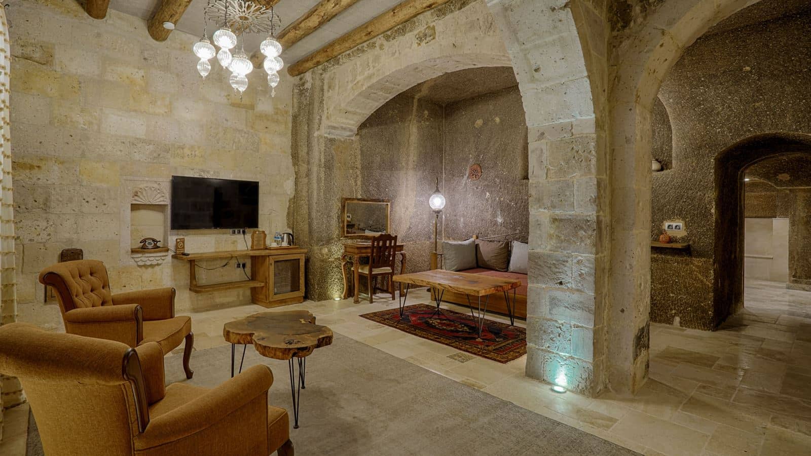 rooms-cave-suite