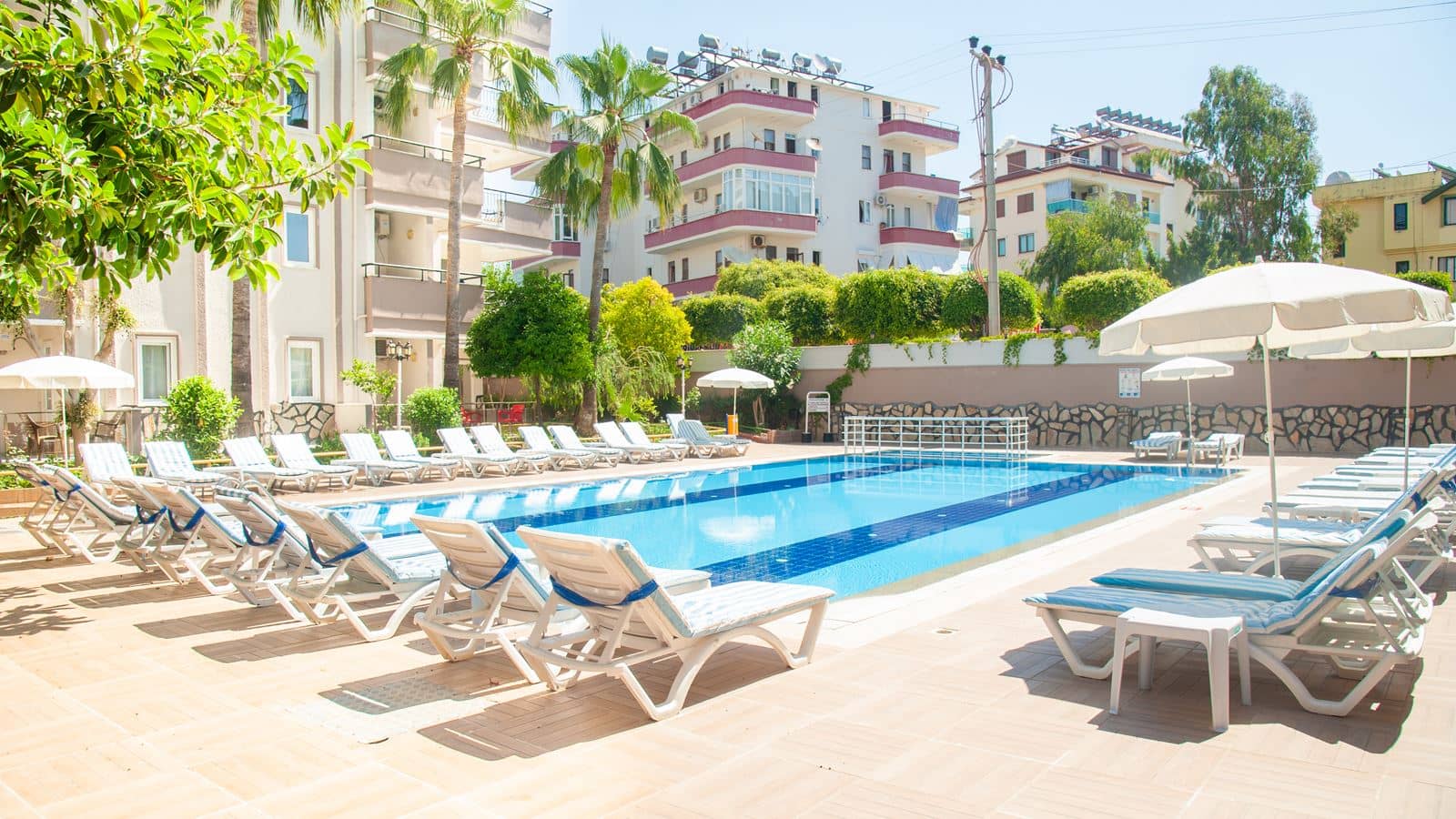 pools-outdoor-pool