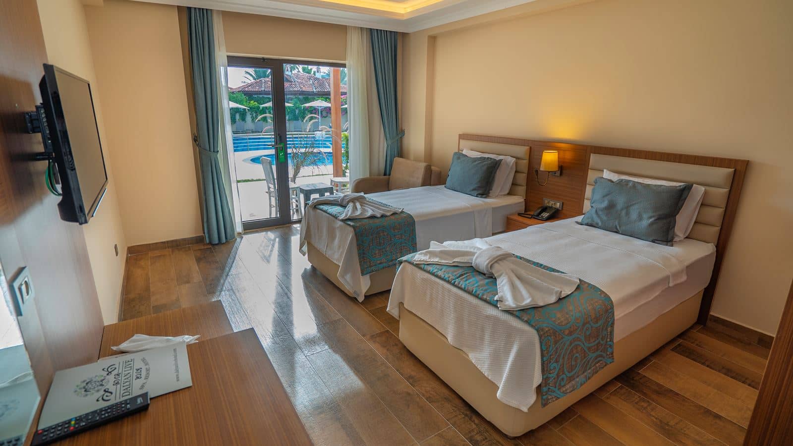 rooms-standard-room