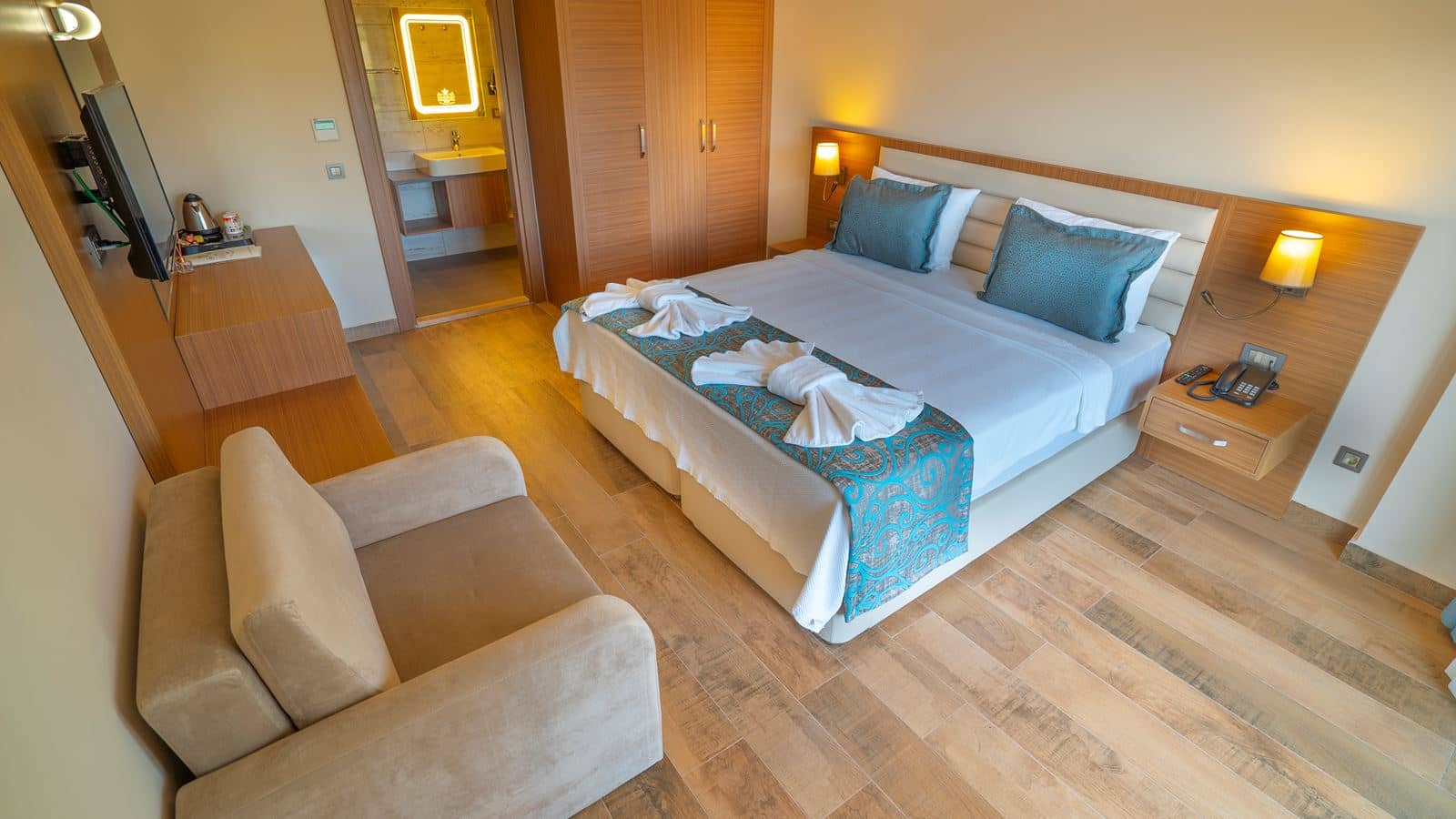 rooms-standard-room