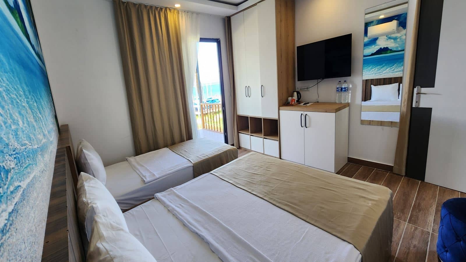 rooms-swimup-suite