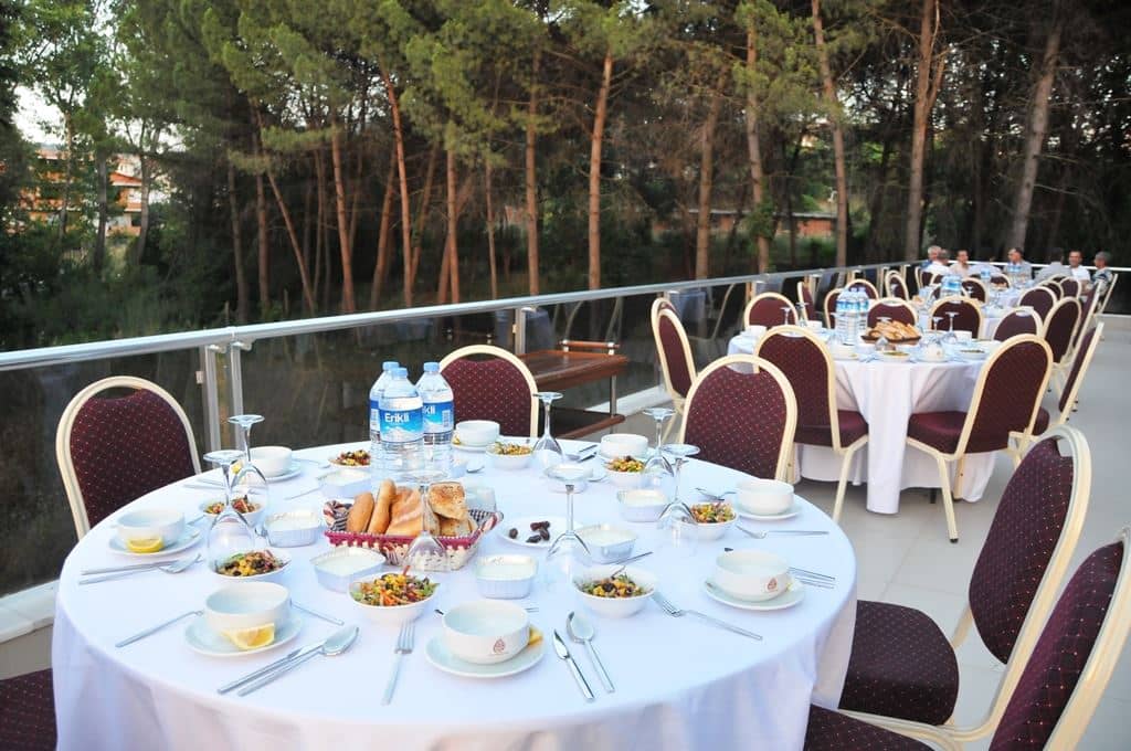 restaurants-main-restoran