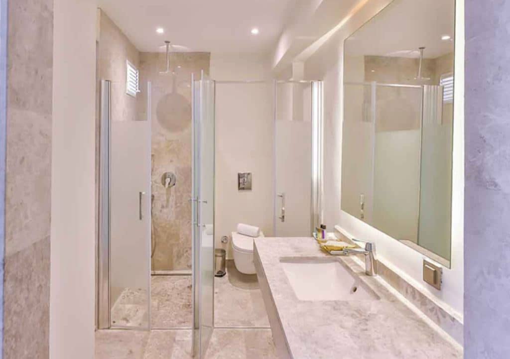 rooms-family-room