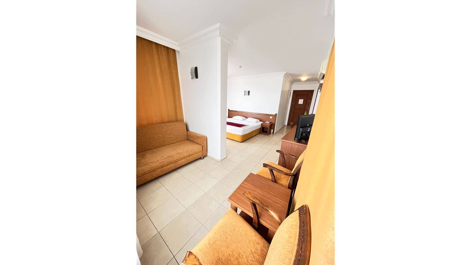 rooms-junior-suite