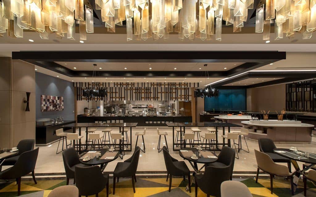 restaurants-makri-restoran