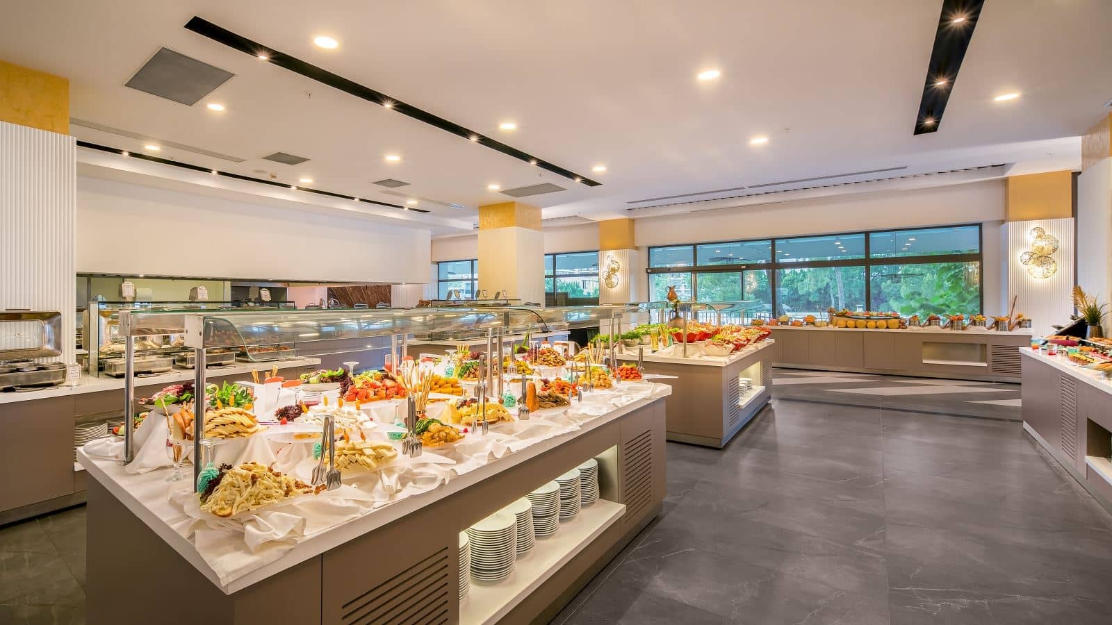 restaurants-main-restaurant
