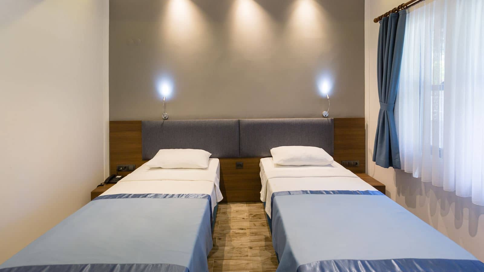 rooms-standard-room