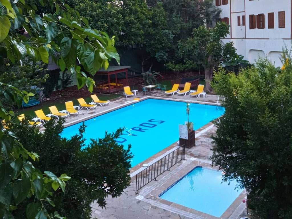 pools-pools