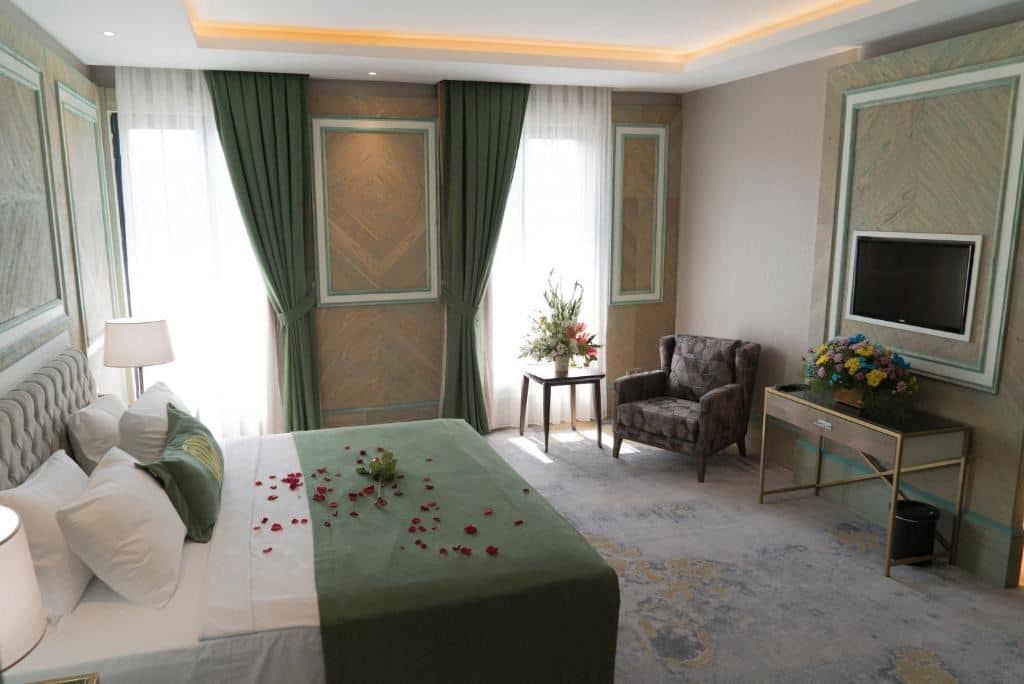 rooms-deluxe-twin-room